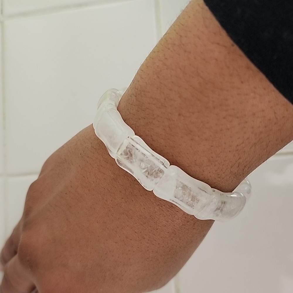 Quartz Stretch Beaded Bangle - Picture 6 of 8